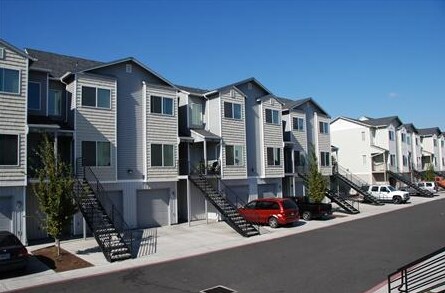 Building Photo - Sunnyview Townhomes