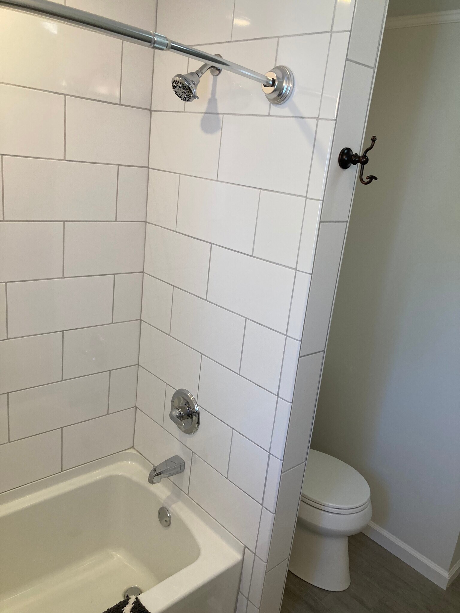 Building Photo - 18 Fairfield Ave