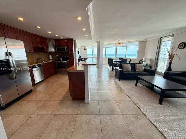 Building Photo - 7135 Collins Ave