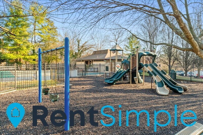 Building Photo - 6001 Arlington Blvd