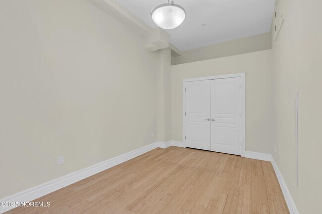 Building Photo - 300 Emory St