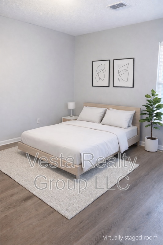 Building Photo - 5650 Waterford Ct