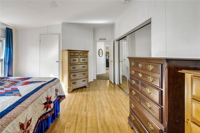 Building Photo - 5229 Hartford Ln