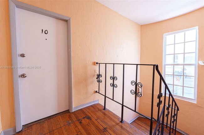 Building Photo - 1351 Meridian Ave