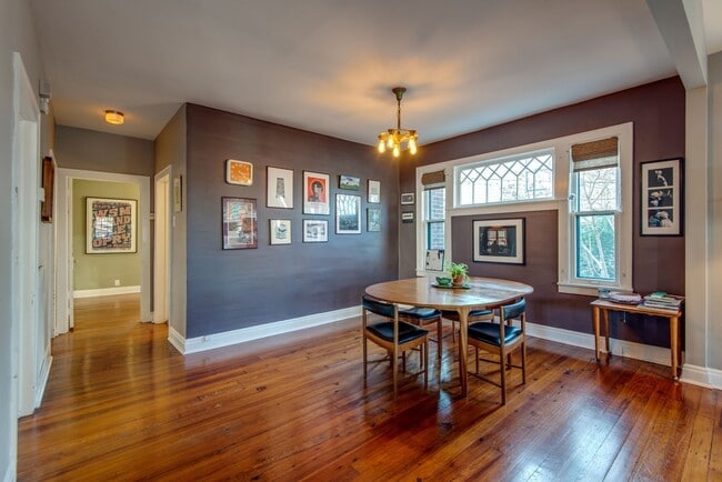 Building Photo - 1504 Fatherland St