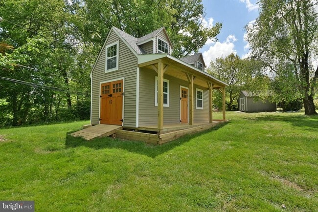 Building Photo - 966 Paige Ct