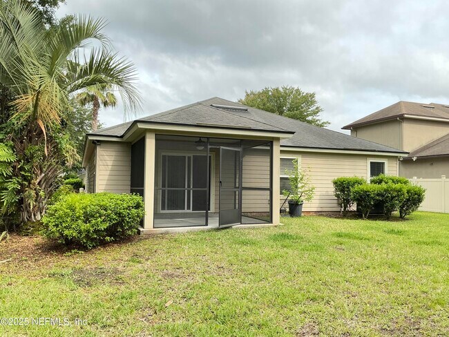Building Photo - 13684 Chipperfield Ln
