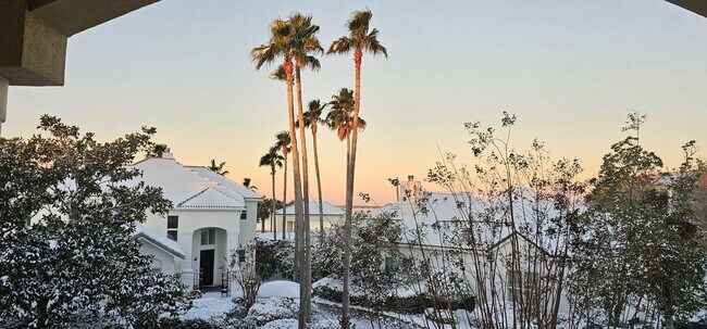 Building Photo - 1393 Sunset Beach Dr