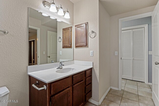 Building Photo - 14407 Misty Point Ct
