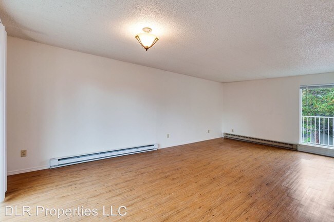 Building Photo - 1001 Emma Ave