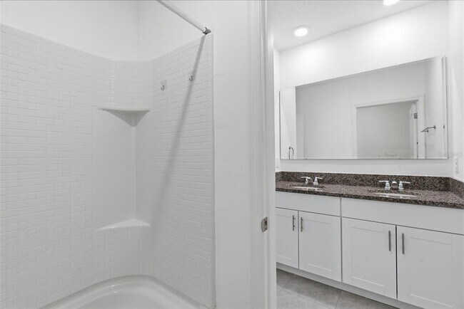 Building Photo - 1467 Riverboat Dr
