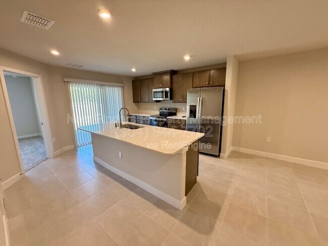 Building Photo - 55 Gaston Ct