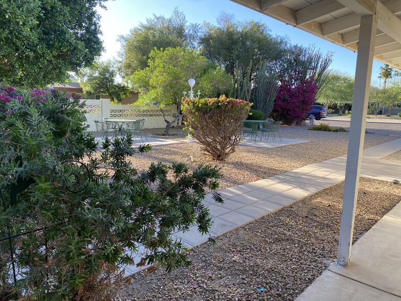 Primary Photo - 3629 E Glenrosa Ave
