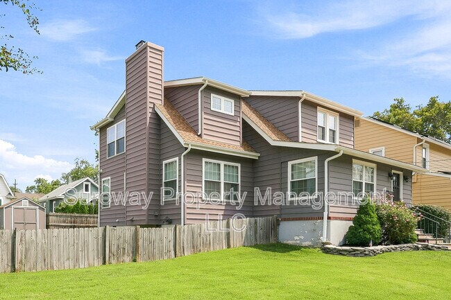 Building Photo - 111 Westmont Ave