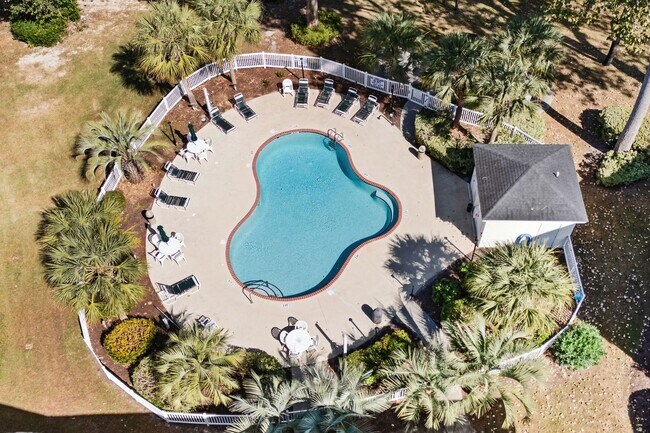 Building Photo - 686 Riverwalk Dr