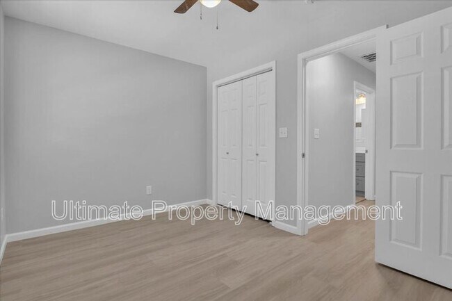 Building Photo - 514 Anderson St