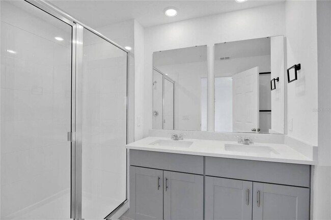 Building Photo - 2026 Crape Jasmine Ln