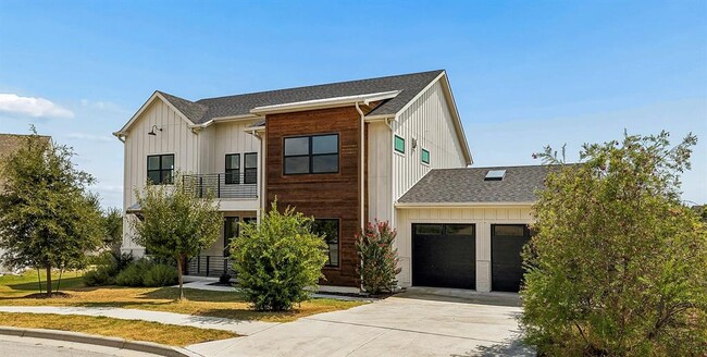 Building Photo - 288 Smoke Tree Cir