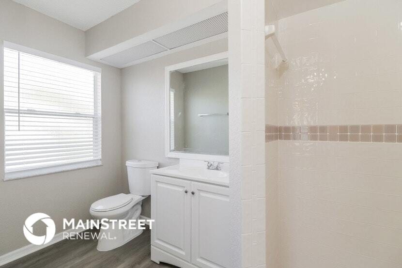 Building Photo - 8358 Natoma St