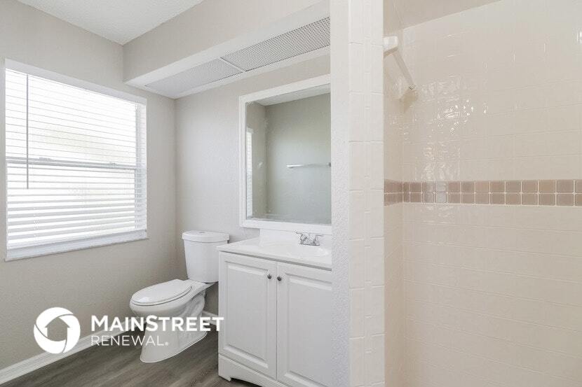 Building Photo - 8358 Natoma St