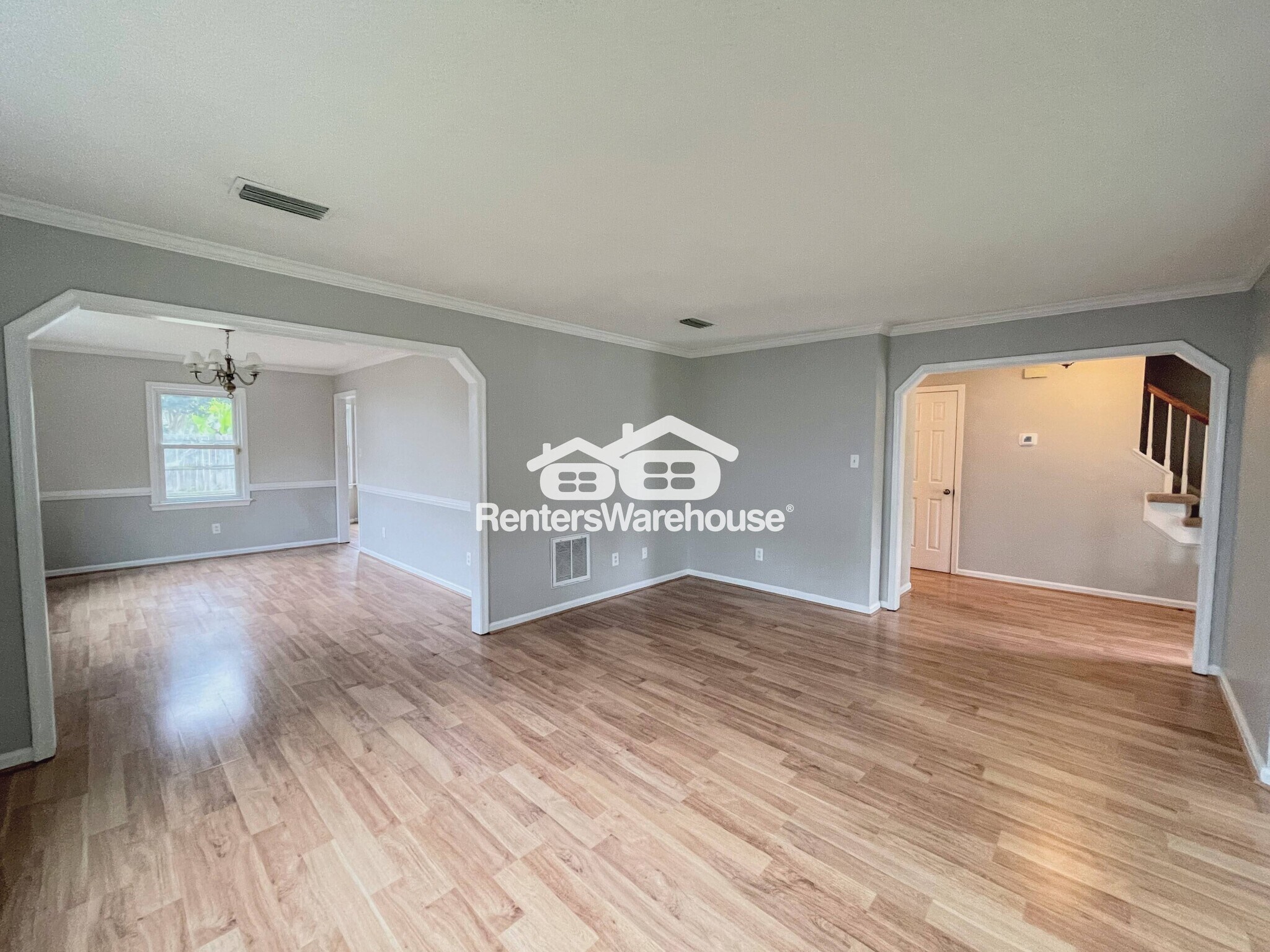 Building Photo - 1632 Castlefield Rd
