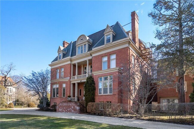 Building Photo - 434 Bellevue Ave