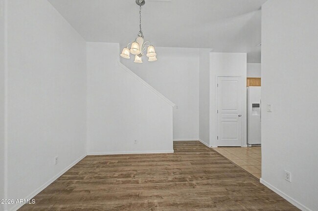 Building Photo - 8777 W Dahlia Dr