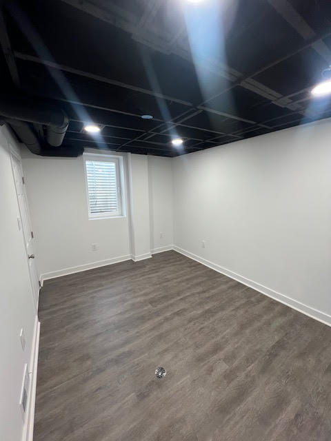 Building Photo - 436 S Washington St