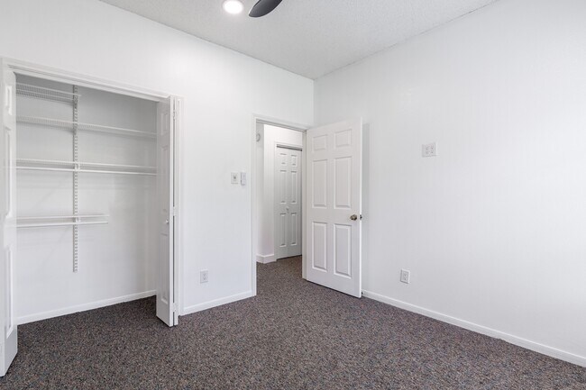 Building Photo - 19102 Lookout Mountain Ln
