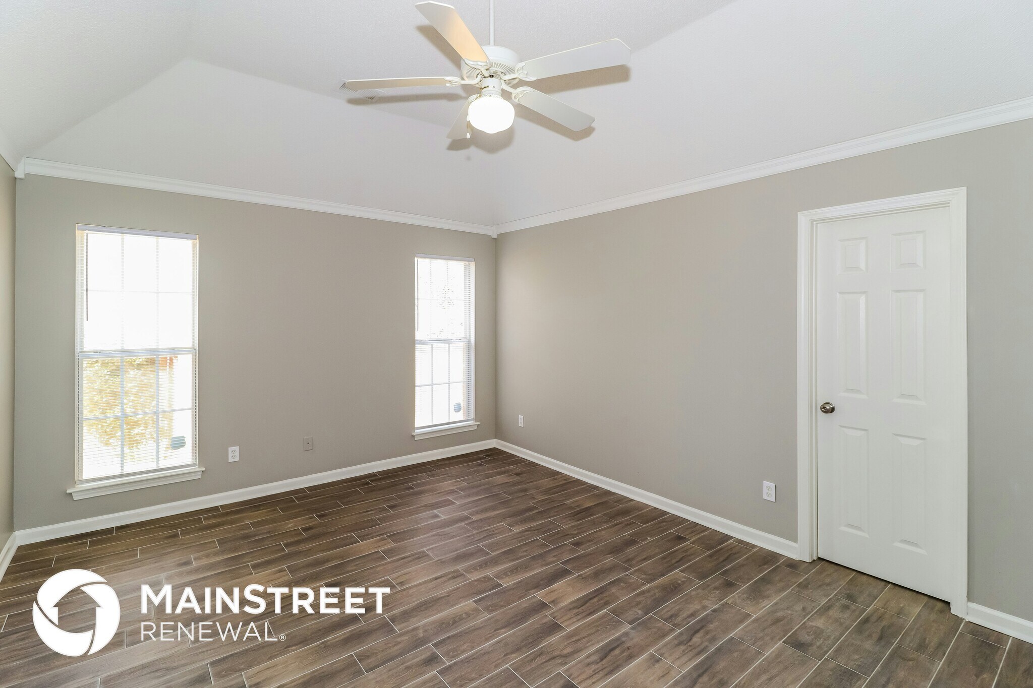 Building Photo - 1488 Siskin Dr