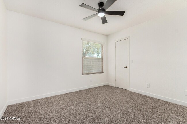 Building Photo - 7139 W McRae Way