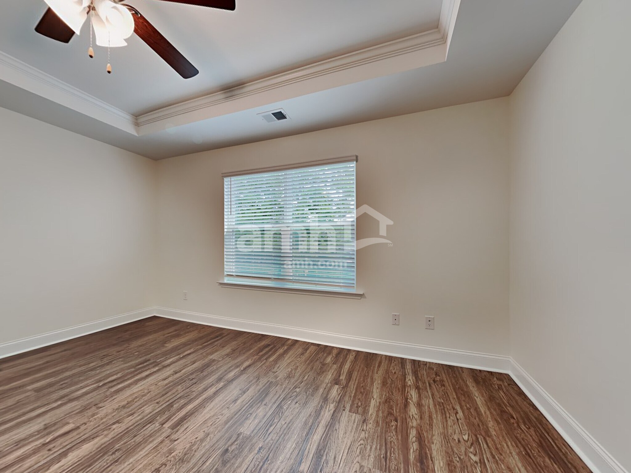 Building Photo - 1821 Produce Ln