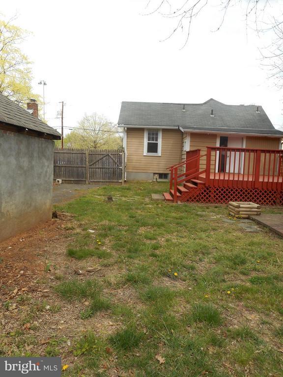 Building Photo - 2910 16th St S