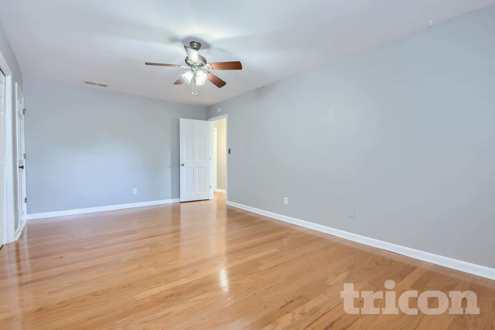 Building Photo - 130 Southwood Ct