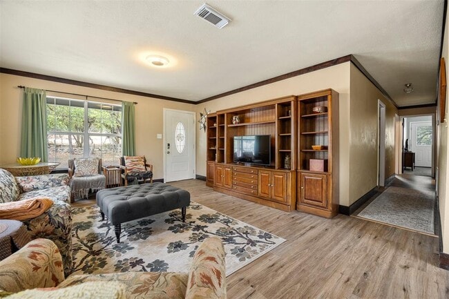 Building Photo - 287 Eden Ranch Dr