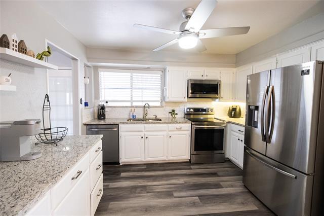 Building Photo - 2256 Big Bend Dr