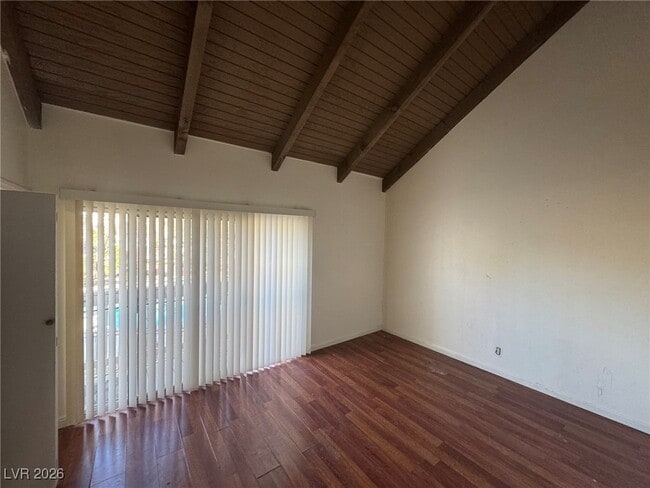 Building Photo - 518 Delfern Ln