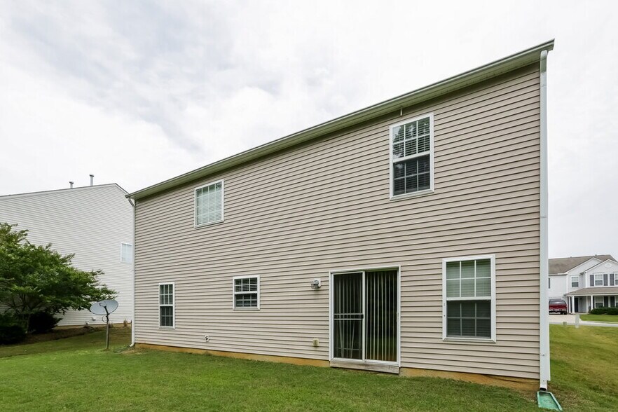 Building Photo - 1013 Lockberry Ct