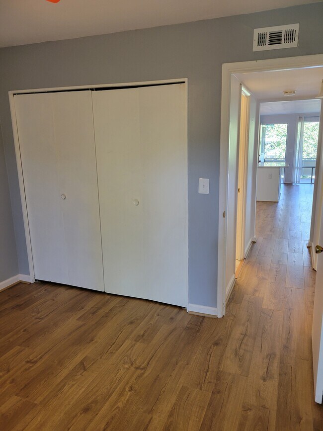 Building Photo - 7533 Spring Lake Dr