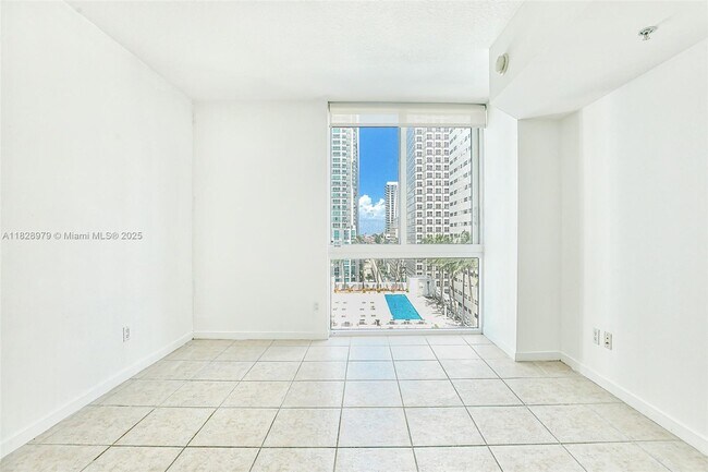 Building Photo - 335 S Biscayne Blvd
