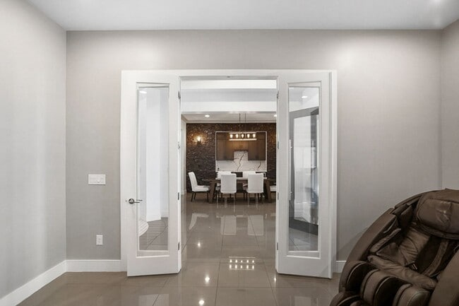 Building Photo - Single Story Pool Home In Reverence Guard Gated Community