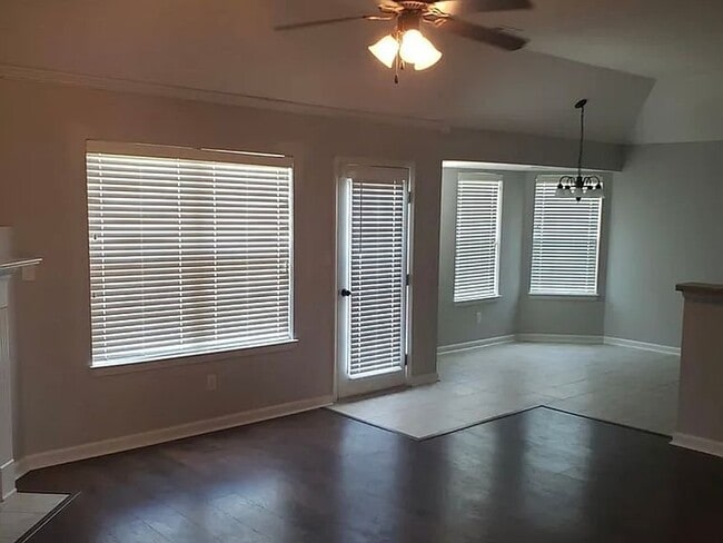 Building Photo - 4236 Louden Dr