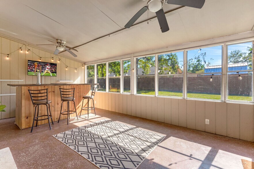 Building Photo - 12 Lighthouse Dr