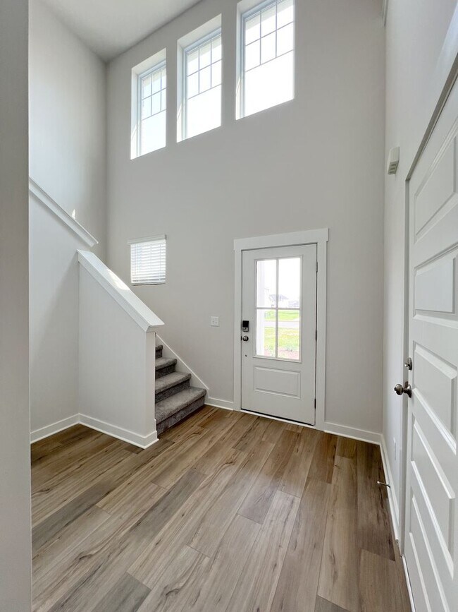 Building Photo - New Construction--Gorgeous and Move-In Ready!