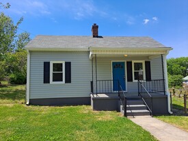Building Photo - 1411 Fairview St