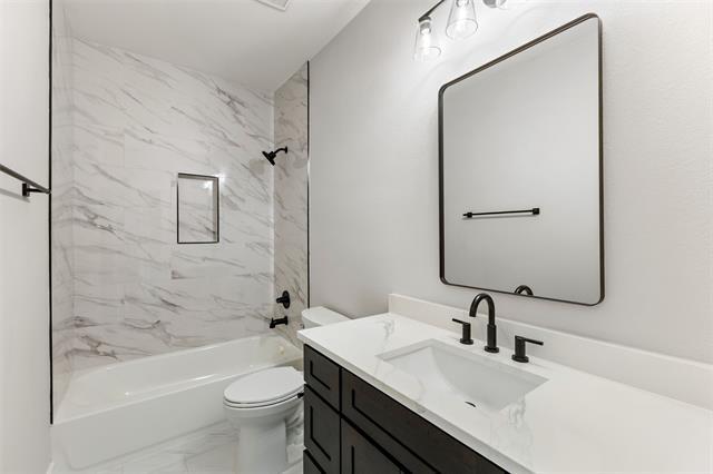 Building Photo - 2378 Usman Dr