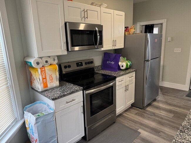 Building Photo - 91 E Ashland St