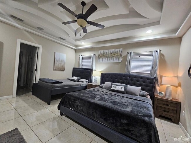 Building Photo - 21 Radiant Ln