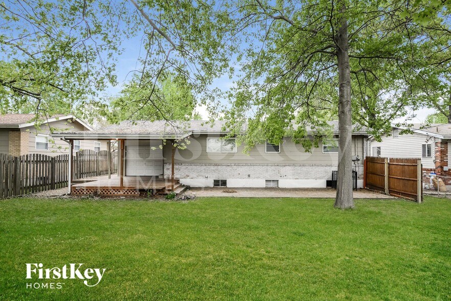 Building Photo - 405 Albert Dr