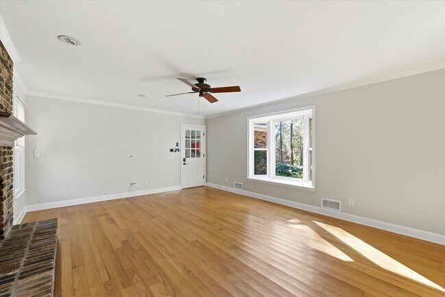 Building Photo - 602 Middlebrooks Cir